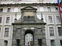 Entrance to Prague Castle second courtyard.jpg